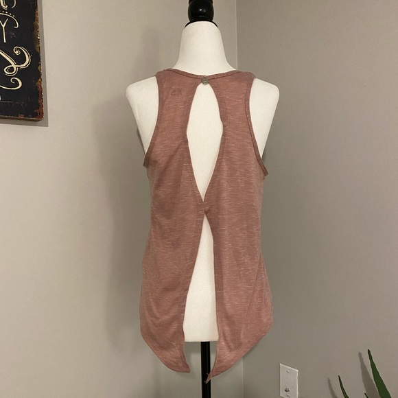 QueenieKe Tie-Back Tank Top - Picture 2 of 5
